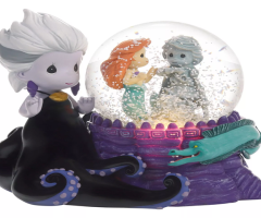 Disney Showcase Collection Make Waves In The Sea Disney The Little Mermaid